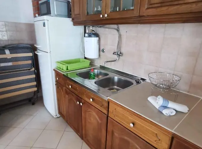 One-bedroom In I Vinišće