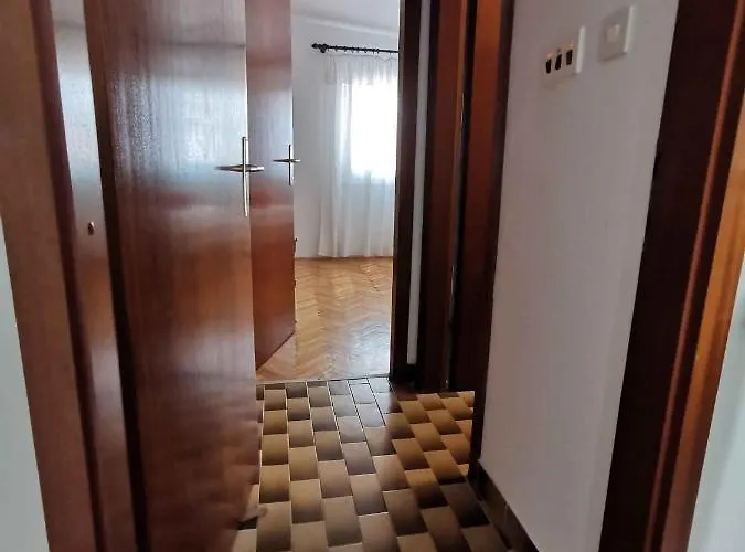 One-bedroom In I