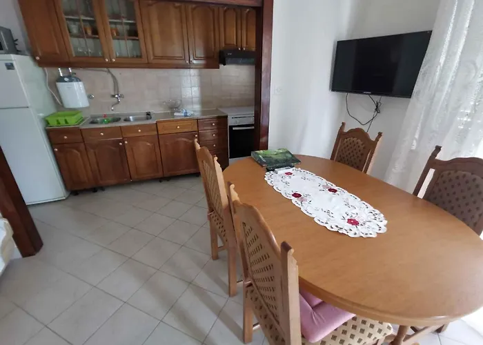 One-bedroom In I Vinišće